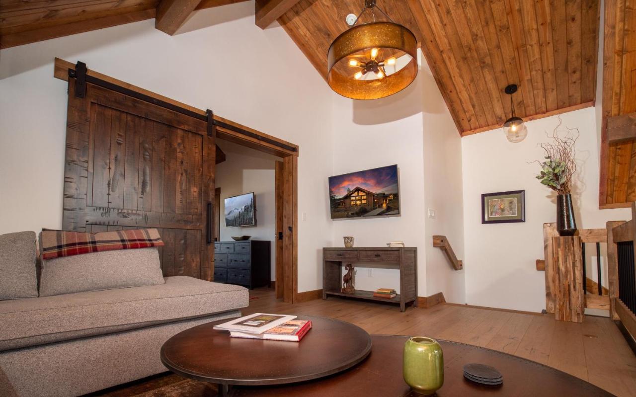 Chic Retreat Indoor Outdoor Fireplace, Private Jacuzzi, Great Location! Эстес Парк Экстерьер фото